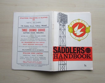 1970-71 Walsall Football Club Handbook, Yearbook. Ideal Christmas Gift, Fathers Day, Birthday Present For Him
