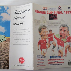 1992 Manchester United v Nottingham Forest Original Rumbelows League Cup Final Football Match Magazine. Ideal Christmas Birthday Present