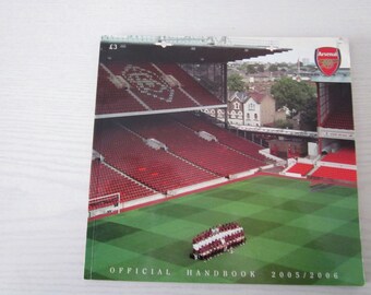 ARSENAL FC 2005/2006 Original Official Handbook - The Final Salute / Last Season at Highbury
