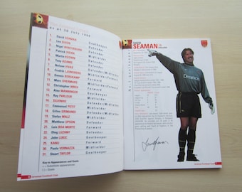 洋書 English Football A Fans'Handbook'99-'00 1999 -2000