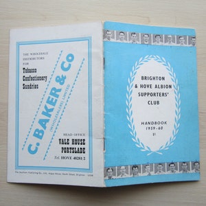 Manual del club de fútbol Brighton & Hove Albion FC 1959-60, anuario, recuerdo, ideal como regalo de Navidad, Día del Padre o cumpleaños.