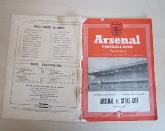 1952/53 Arsenal v Stoke City Football League Division One Programme at Highbury. Ideal Christmas Gift, Fathers Day, Birthday Present