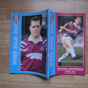1992-93 West Ham United Football Club Handbook, Yearbook, Souvenir. Ideal Christmas Gift, Fathers Day, Birthday Present for him