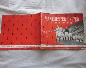 1948 Manchester United Players' Cup Final Souvenir Brochure, with Facsimile Signatures.