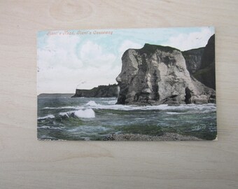 Giant's Head, Giant's Causeway, Northen Ireland, United Kingdom, Genuine, Original, Postcard.