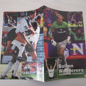 2000 Bolton Wanderers Football Club Handbook, Yearbook, Annual, Souvenir. Ideal Christmas Gift, Fathers Day, Birthday Present