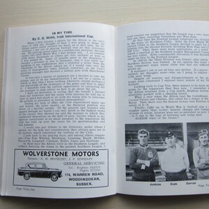 1966-67 Brighton & Hove-Albion Football Supporters Club Handbook Yearbook. Ideal-Christmas-Gift-Fathers-Day-Birthday-Present