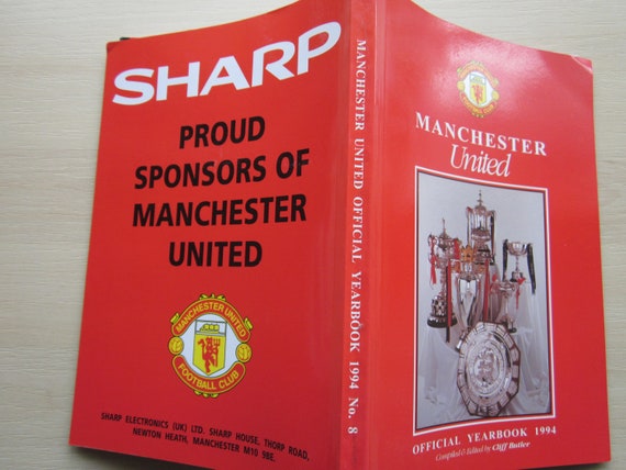 Birthday Present Ideal Christmas Gift Fathers Day Yearbook 1967-68 Zurich Football Club Handbook Annual Souvenir
