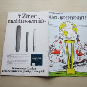 Programme de football de la finale de la Coupe intercontinentale Independiente Ajax 1972. Idéal cadeau de Noël, fête des pères, cadeau d'anniversaire image 1