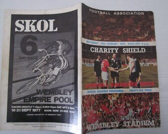 1977 Liverpool v Manchester United F A Charity Shield Souvenir Programme. Ideal Christmas Gift, Fathers Day, Birthday Present