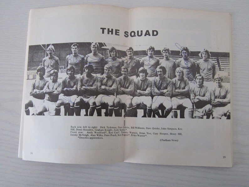 Annual Yearbook SIGNED 1971-72 Gillingham Football Supporters Club Handbook Ideal Christmas Gift Fathers Day Birthday Present