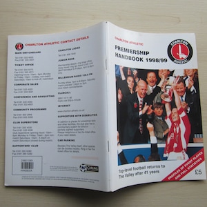 1998-99 Charlton Athletic Football Club Premiership Handbook, Yearbook, Annual, Souvenir. Ideal Christmas Gift Birthday Present For Him