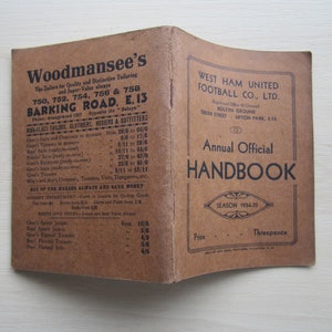 1934-35 Original West Ham United Football Club Handbook, Yearbook. Ideal Christmas Gift, Valentine&#39;s Day, Fathers Day, Birthday Present