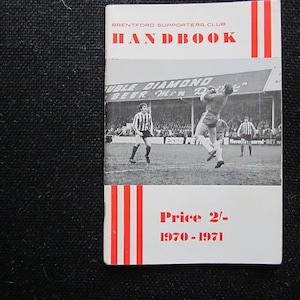 1970-71 Brentford Football Supporters Club Handbook, Yearbook, Annual Souvenir. Ideal Christmas Gift, Fathers Day, Birthday Present