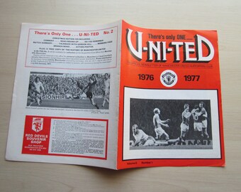 1976-77 Manchester United Football Club Supporters Club Newsletter Handbook Volume 8 Number 1 Ideal Christmas Gift Birthday Present