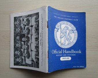 1957-58 Chelsea Football Club Soccer Handbook, Yearbook, Souvenir, Memorabilia
