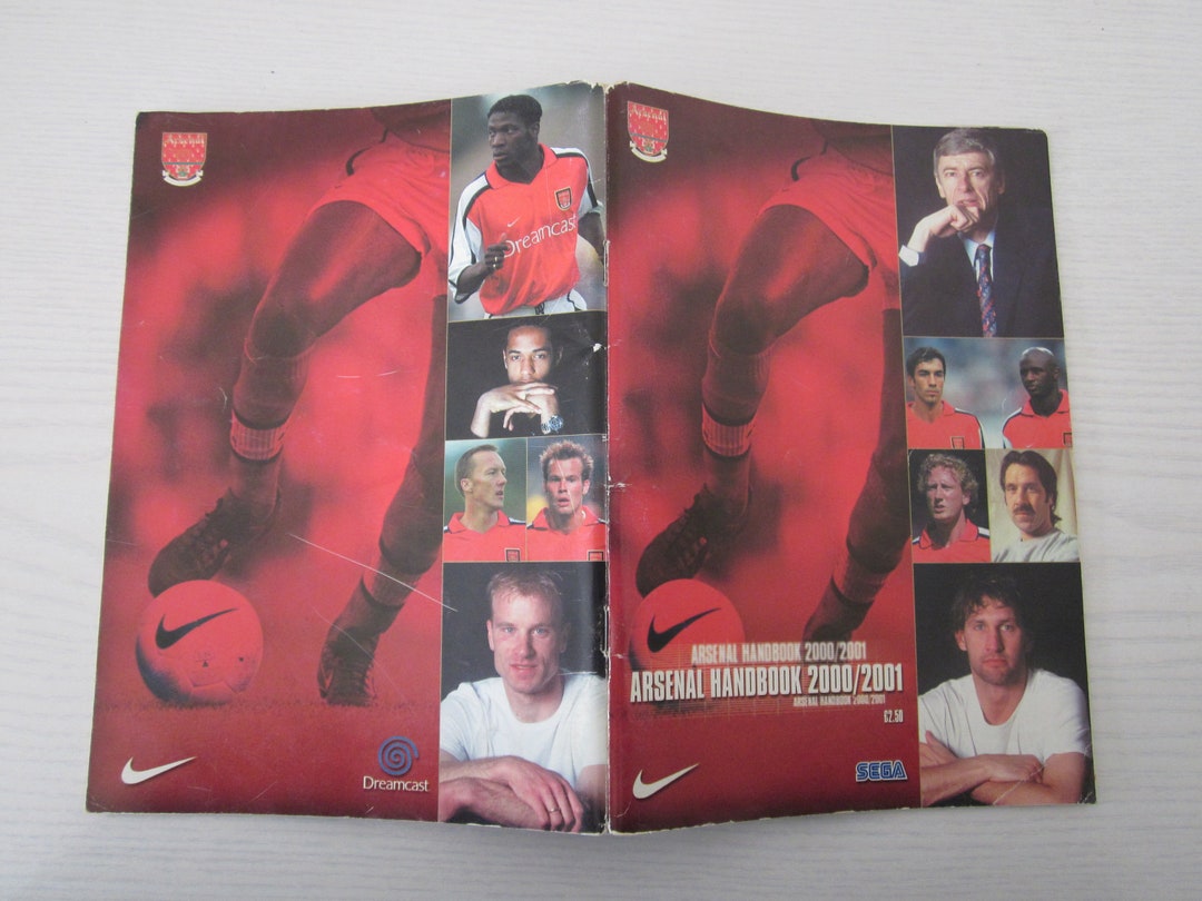 洋書 English Football A Fans'Handbook'00-'01 2000-2001 Arsenal Football Club Handbook, Yearbook, Souvenir