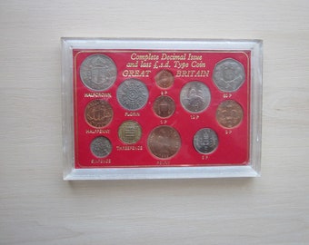 Ensemble double de 12 pièces britanniques des années 1960, décimales et dernières décimales complètes dans un coffret. Idéal pour Noël, cadeau d'anniversaire pour un être cher !