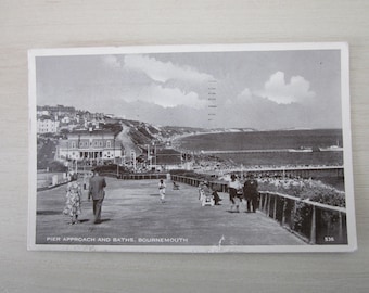 Pier Approach And Baths, Bournemouth, United Kingdom, Genuine, Original, Postcard.