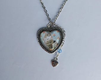 Choice of Black or Maine Coon Heart Glass Pendant Necklace in Silver Tone with Heart Charm