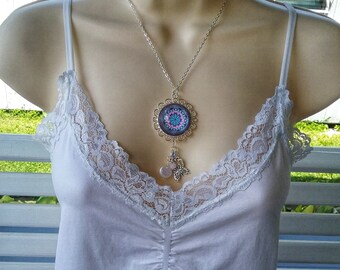 Beautiful Fractal Glass Pendant Necklace Silver Tone ~ For Her Butterfly Charm Mother of Pearl Glass Beads