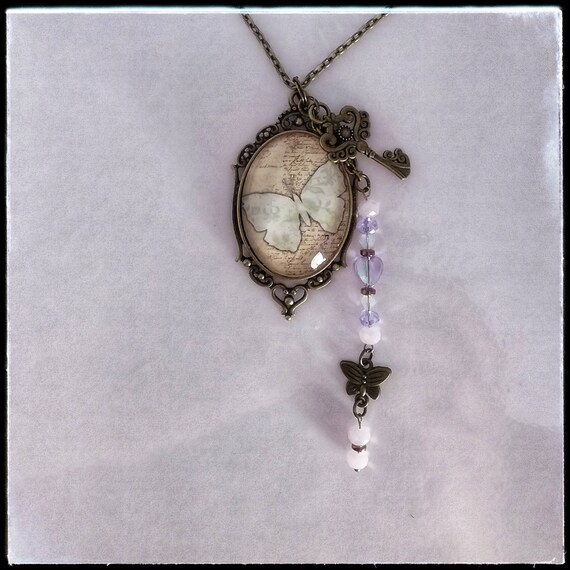beautiful butterfly necklace