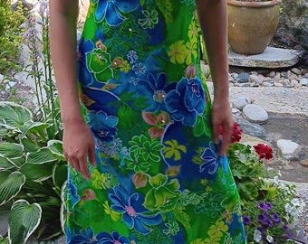 Vintage Hawaiian Cheongsam vibrant floral maxi dress with rhinestone crystals size 6