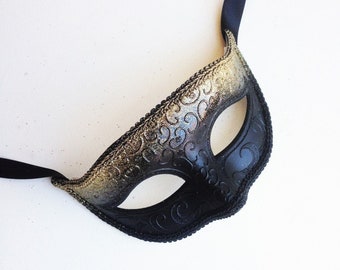 Masquerade Party Black and Gold Masquerade Mask, Mens Masquerade Mask, Masquerade Ball Mask, Unisex Face Mask, Black Mask