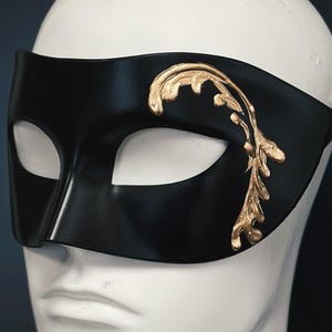 Mens Masquerade Mask Hand Painted Mask Gold Masquerade Masks Venetian Ball Mask Mens Gold Mask Masquerade Party Mask Prom Mask Groom Mask
