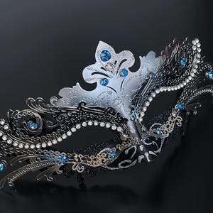 Blue masquerade mask women high quality masquerade ball masks with jewels masquerade party rhinestones venetian mask