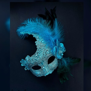 Blue Mardi Gras Mask, Masquerade Party Mask, Masquerade Ball, Gala Mask, Womens Masquerade Mask, Feather Mask, Festival Mask