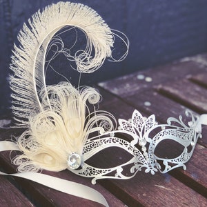Silver masquerade mask, Women&#39;s Masquerade Masks, Sexy Filigree Venetian Mask, perfect for masquerade balls and Mardi Gras parties