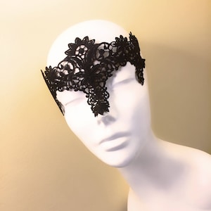 masquerade masks for eyeglass wearers, Lace masks for glass wearers, Open eye Venetian lace mask Custom color and rhinestones