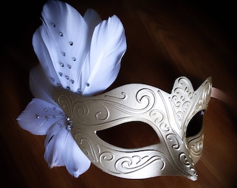 Masque de mascarade champagne avec plumes blanches et strass, masque de mascarade pour femme, bal masqué