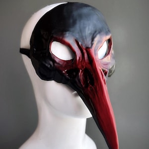 Bloody Raven Skull Mask Red Bird Masquerade Masks Steampunk Plague Doctor Mask Long Bird Nose Beak Mask Scary Halloween Mask Party Mask