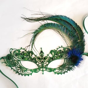 Emerald Green feather mask women, green masquerade Mask woman, Emerald Green venetian mask, Green theme masquerade masks women
