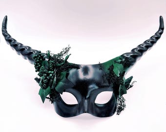 Green Goddess Fantasy Horned Halloween Masquerade Mask
