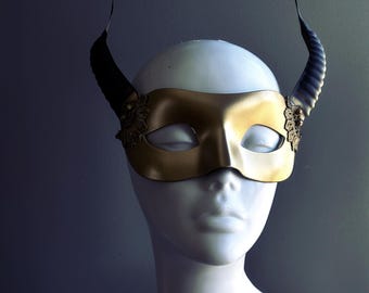 Gold gehörnte Venezianische Frauen Maskerade Maske