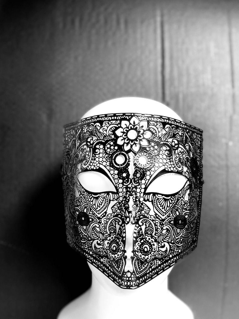 Mens Masquerade Mask Silver Full Face Halloween Mask Bauta Etsy