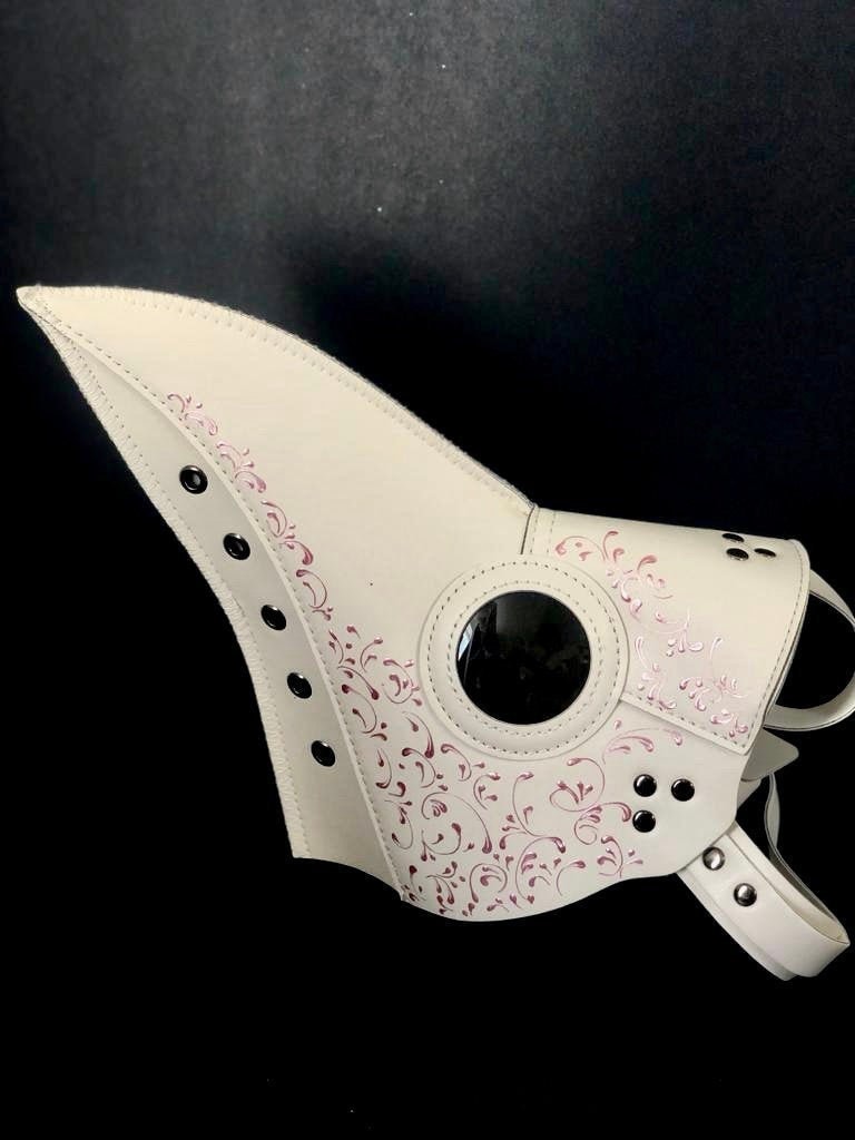 White plague doctor mask Pink filigree plague mask for women and men Bird mask bubonic plague mask victorian plague mask COSPLAY masks