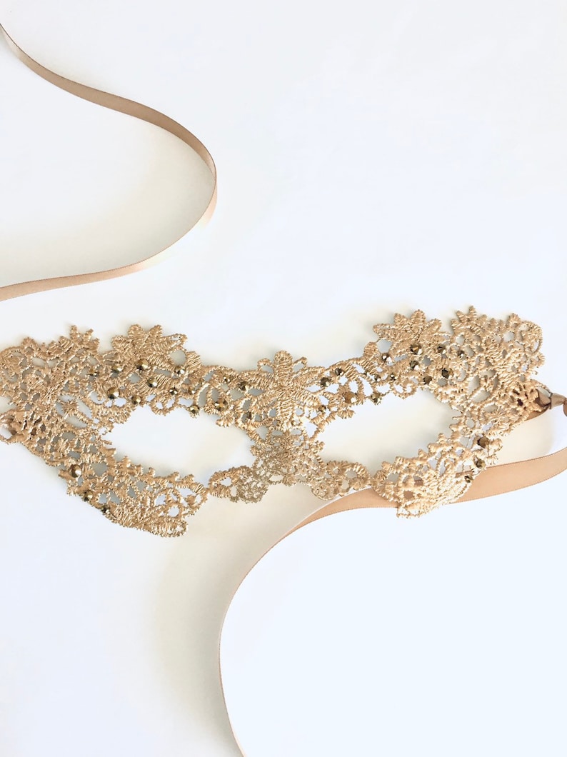 Gold women lace masquerade Mask Women Face Masks Mardi Gras Venetian mask by HigginsCreek