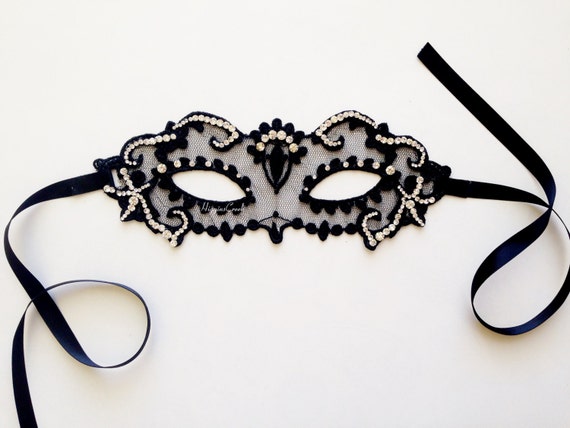 Maschera sexy in pizzo da donna con maschera da travestimento in cristalli  tempestati - Etsy Italia