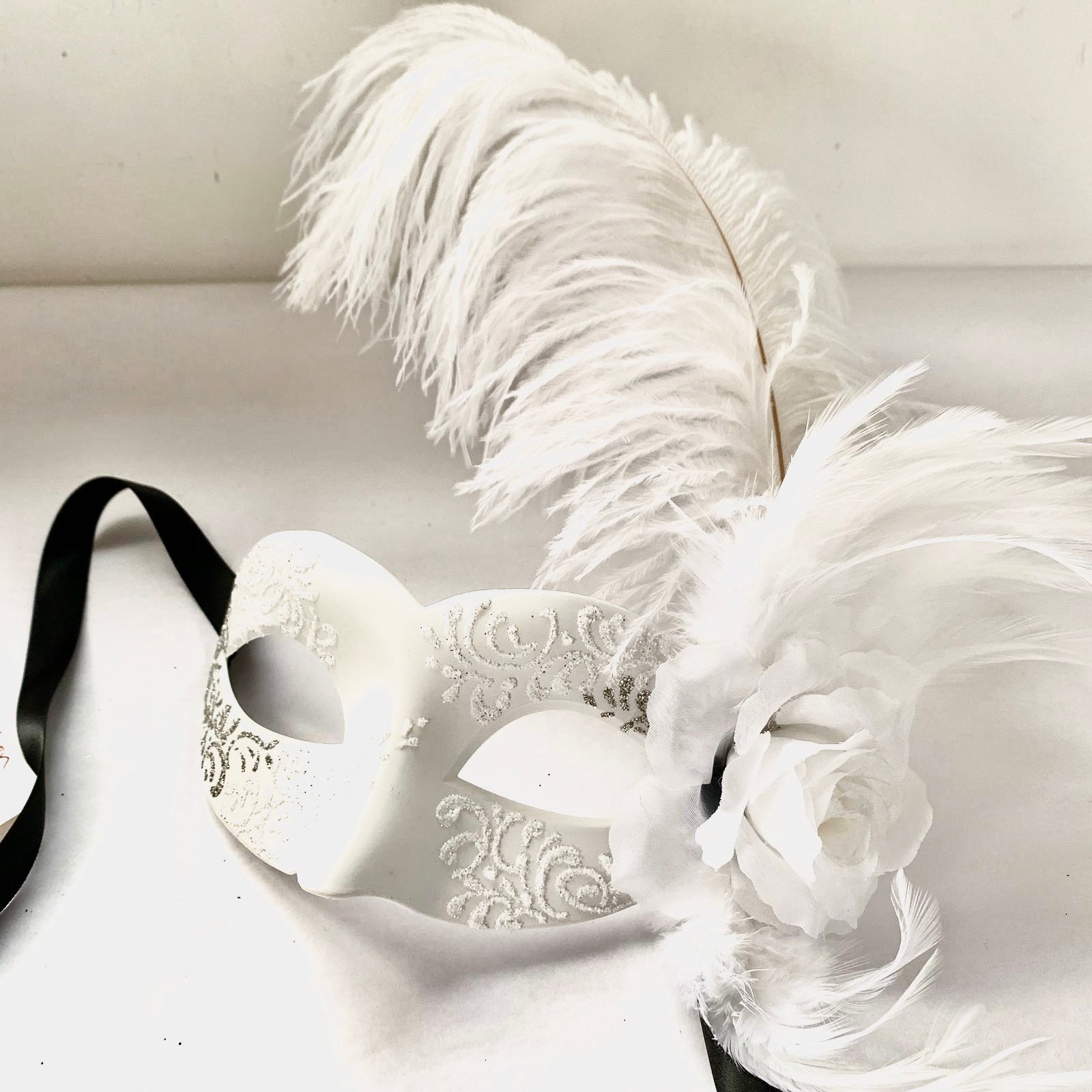 melt the lady feather balaclava white