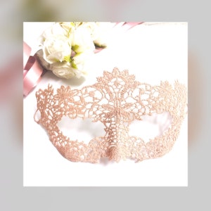 Bridal Masquerade Lace mask, Wedding Masquerade, peach Pink Wedding, Bridesmaid masquerade masks, peach blush Pink