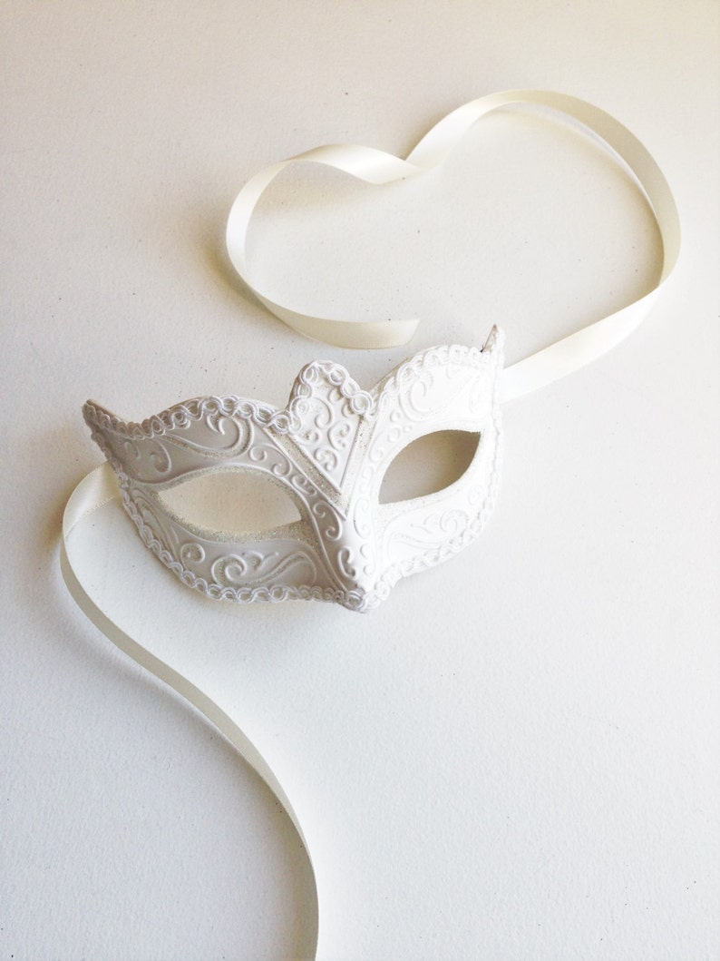 Diner en Blanc masquerade Mask, All White feather Masquerade Mask, white feather mask, women's white venetian masks by HigginsCreek image 1