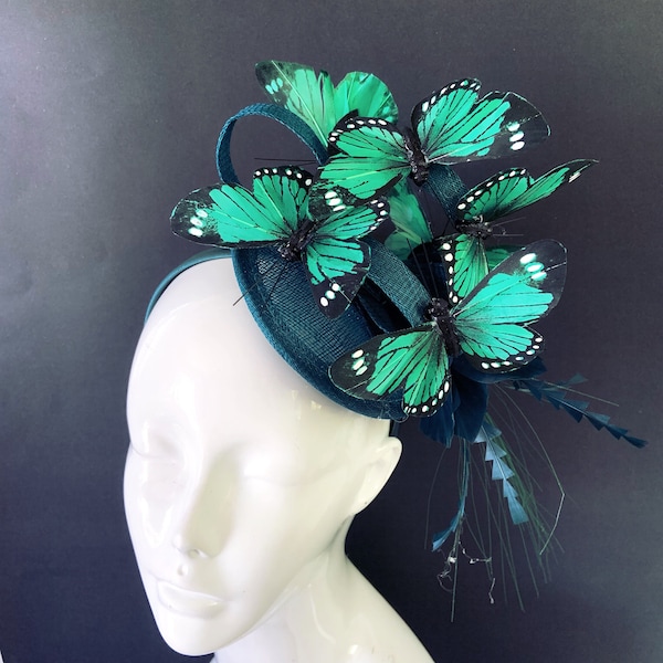 Bibi vert émeraude avec papillons, mini chapeau derby papillon, chapeau de fête thé vert émeraude, casque papillon