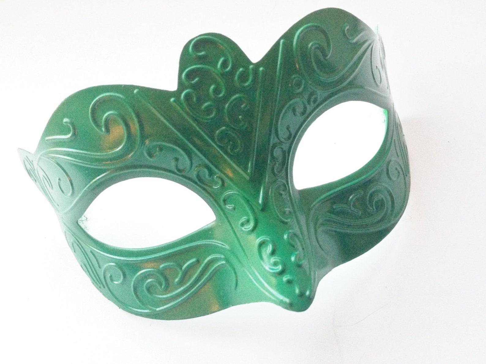green mardi gras masks