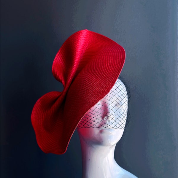 Red fascinator Hat Women black tulle - Simple Elegant