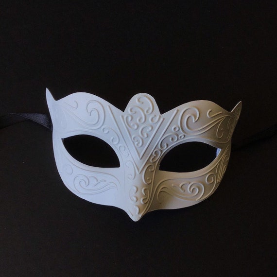 10pcs Paper Masks DIY Paintable Mask White Plain Mask Costume Mask  Masquerade Party Props 