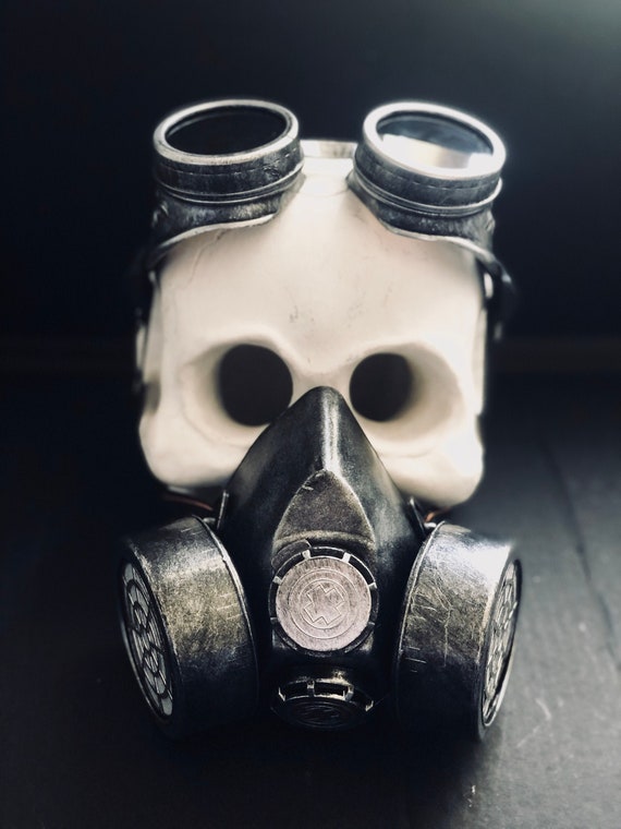 Silver Distressed Gas Mask Respirator Steampunk Mask Plague Gas Mask  Halloween Dust Mask Survival Mask -  Sweden